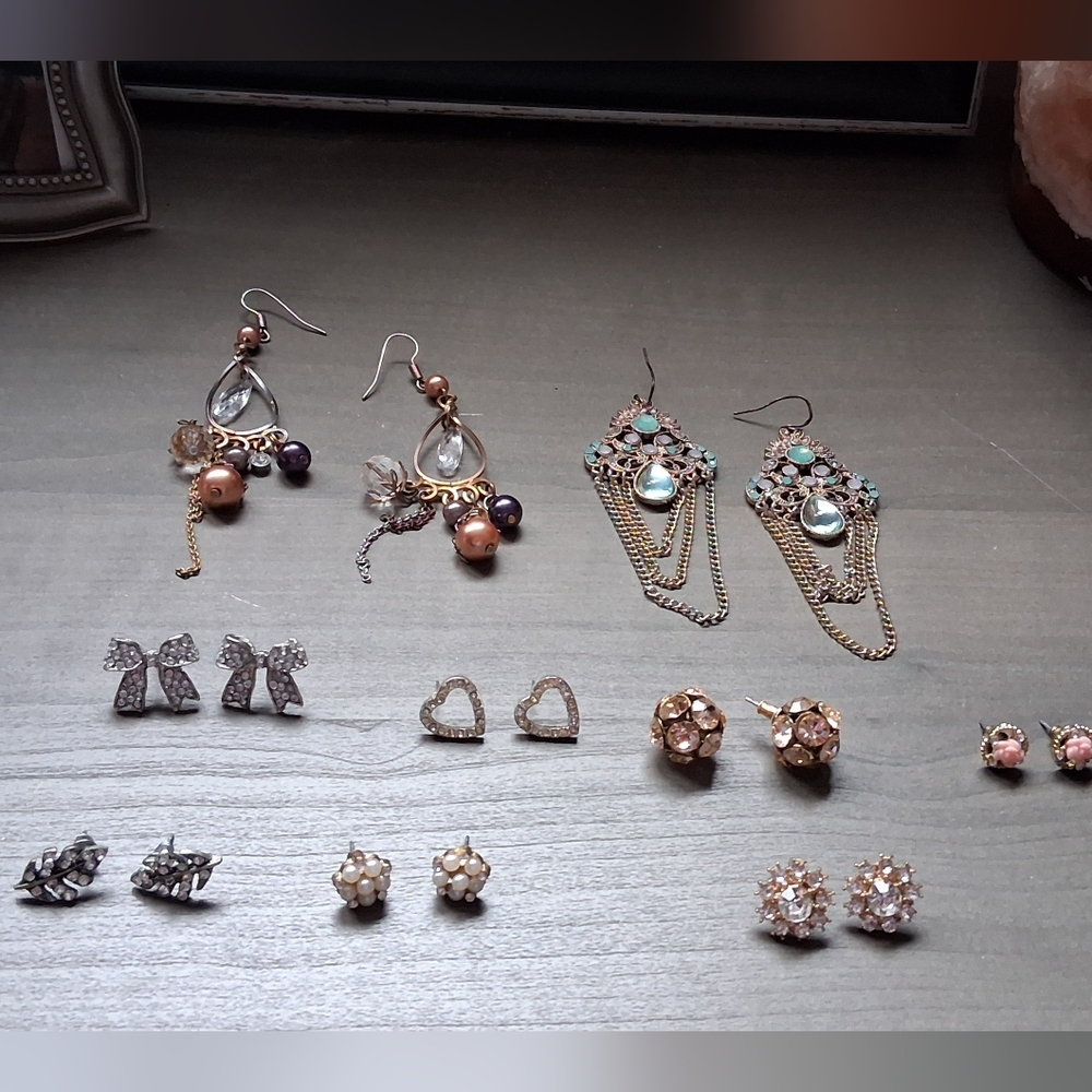 Millenial Jewelry Earrings Lot Of 9 Pairs Costume Jewelry GUC